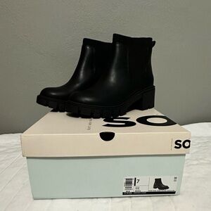 SO Black Ankle Boots